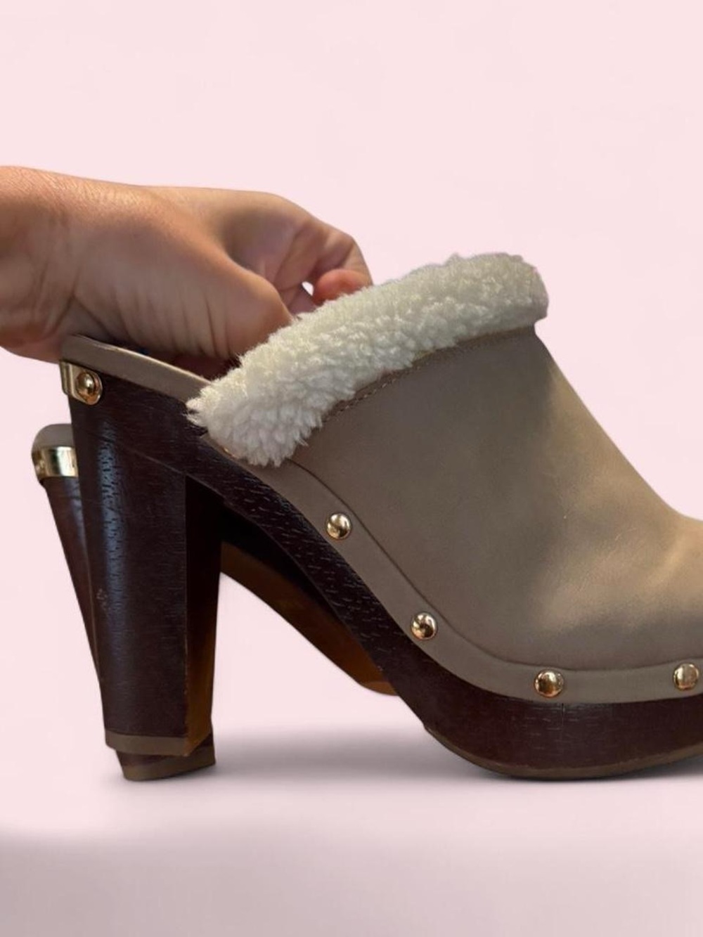 Y2K Juicy Couture suede Sherpa lined heeled clogs 7.5 - Picture 4 of 6